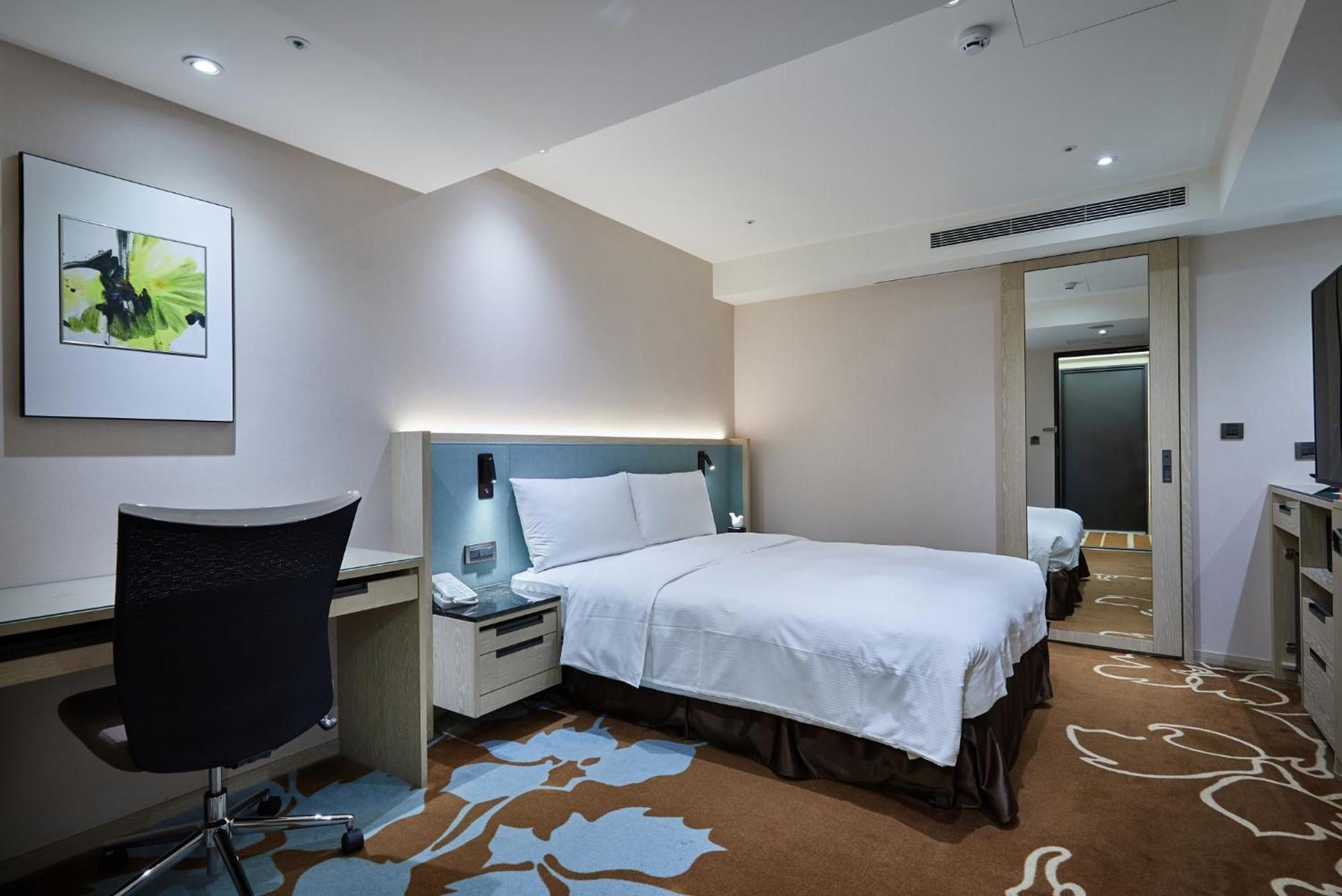 K Hotel Taipei II Exterior photo