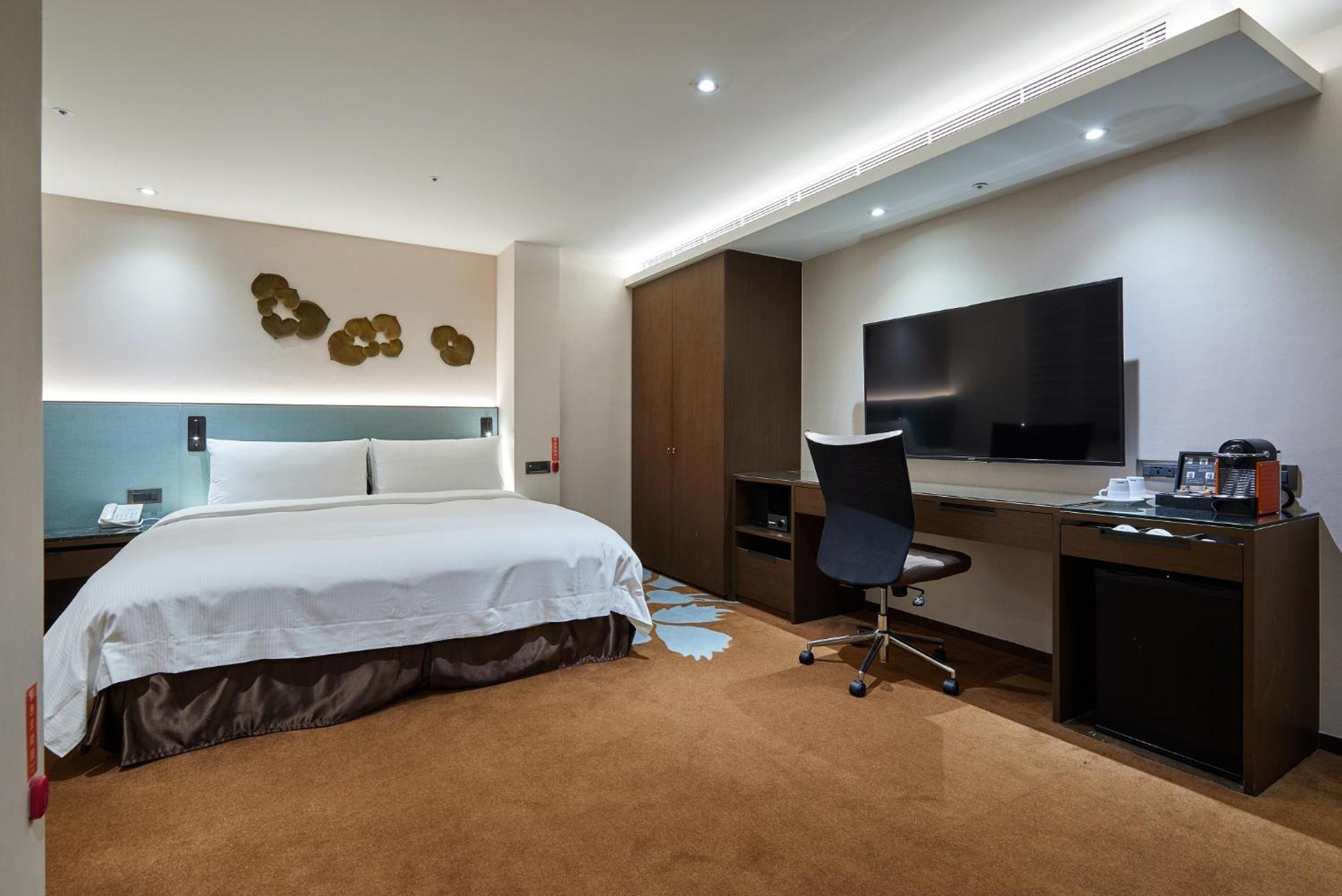 K Hotel Taipei II Exterior photo