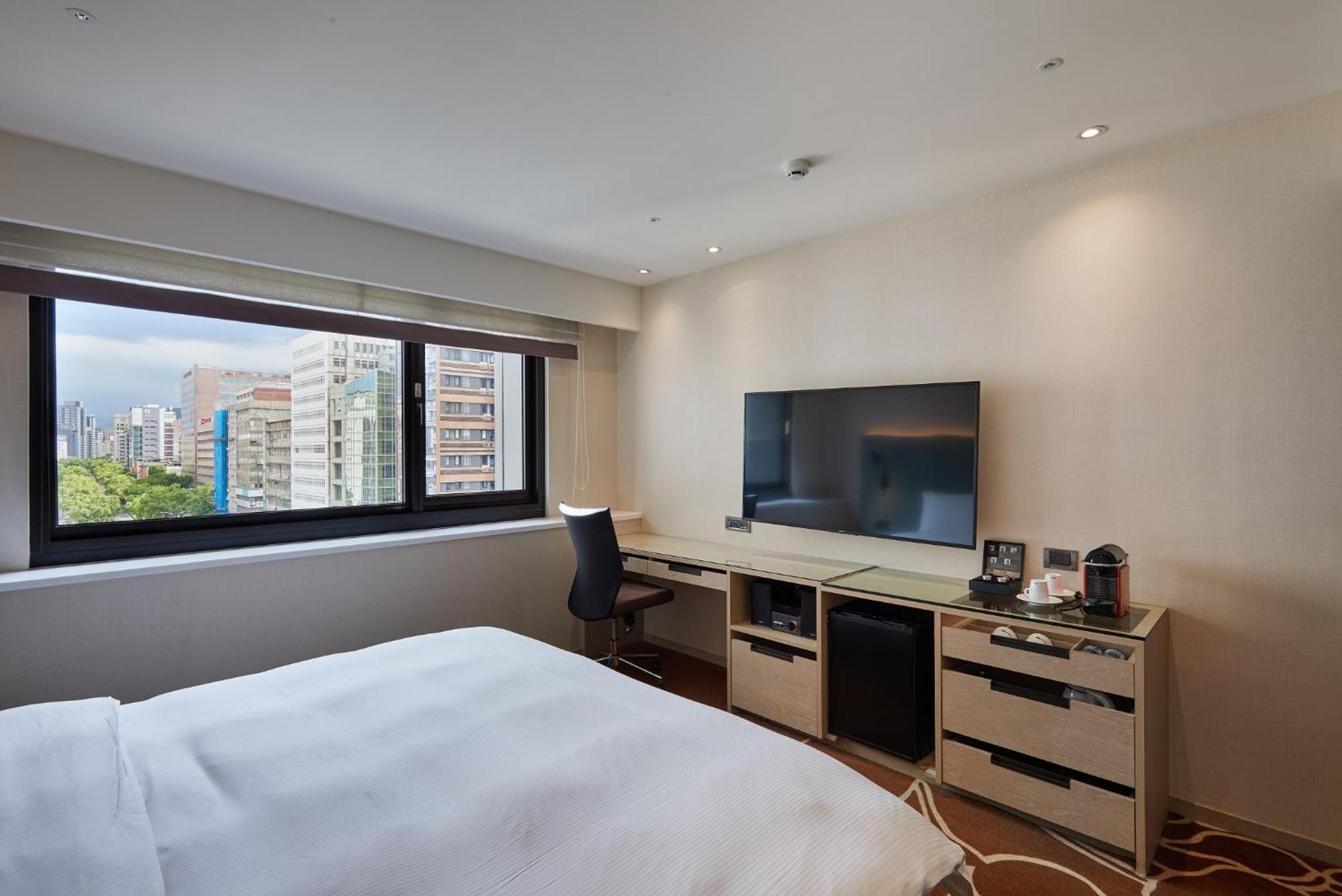 K Hotel Taipei II Exterior photo
